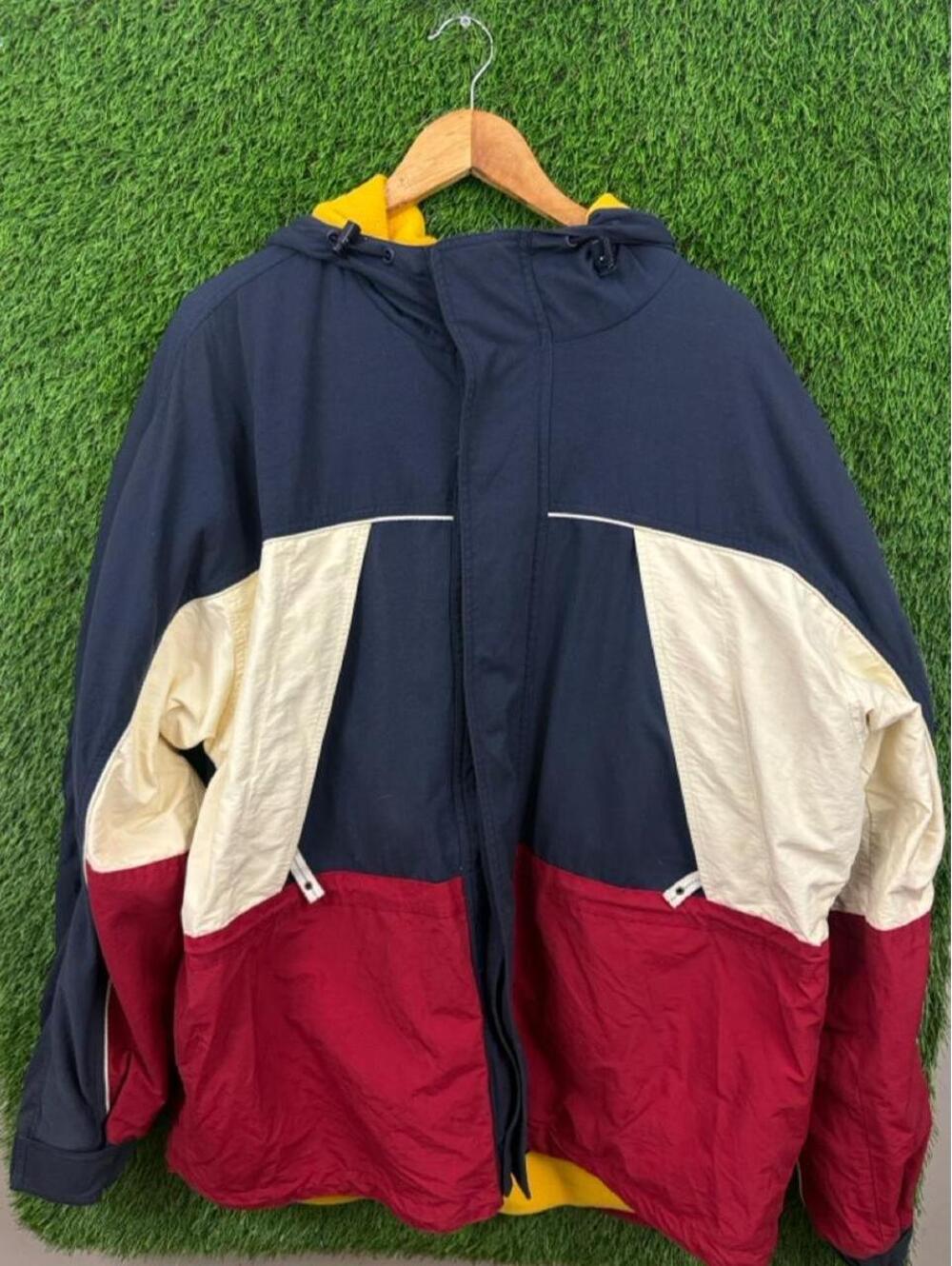 Tommy Hilfiger Colorblock Fleece Lined Jacket Size L could fit XL